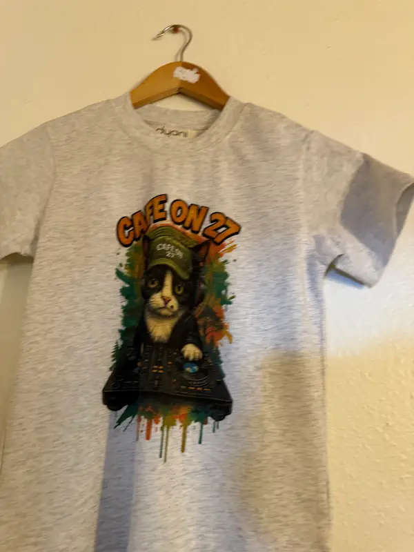 Cafe on 27 Merch